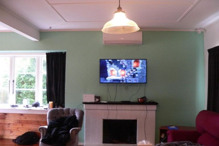 Photo of property in 140 Epuni Street, Epuni, Lower Hutt, 5011