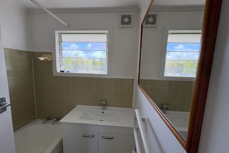 Photo of property in 47 Gordon Avenue, Forrest Hill, Auckland, 0620