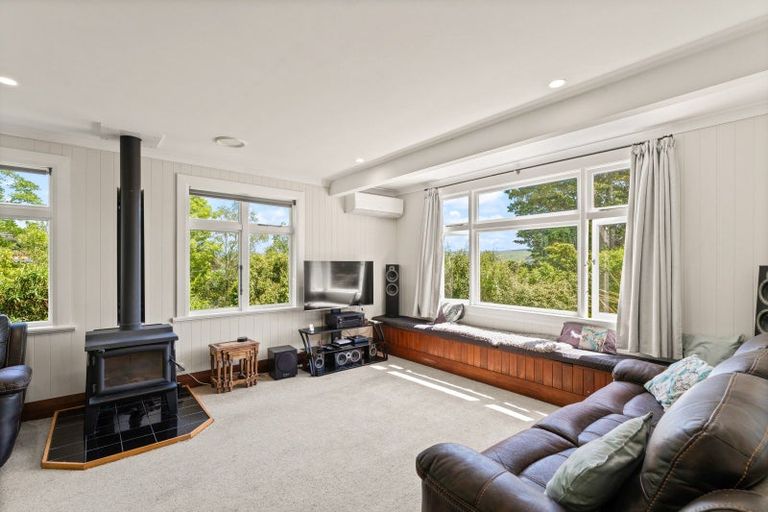 Photo of property in 20 Greenhithe Street, Waihola, Milton, 9073