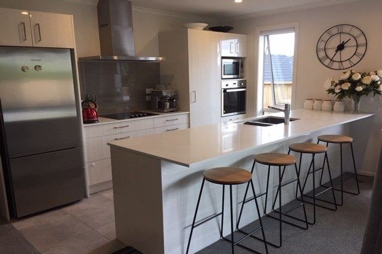 Photo of property in 3 Antrim Glade, Welcome Bay, Tauranga, 3175