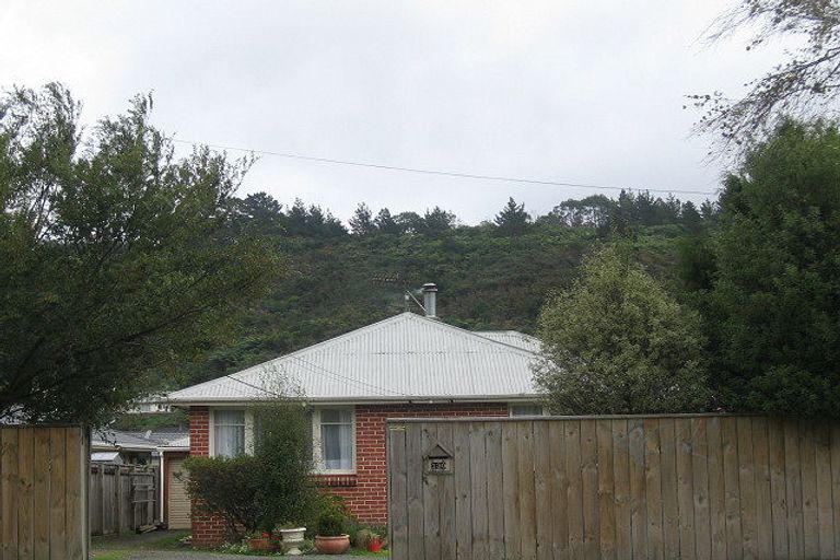 Photo of property in 130 Stokes Valley Road, Stokes Valley, Lower Hutt, 5019