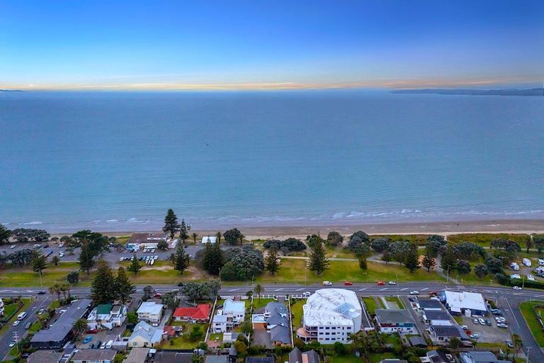 Photo of property in 236 Hibiscus Coast Highway, Orewa, 0931