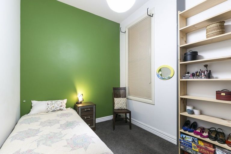 Photo of property in Columbia Apartments, 7/32 Cuba Street, Te Aro, Wellington, 6011