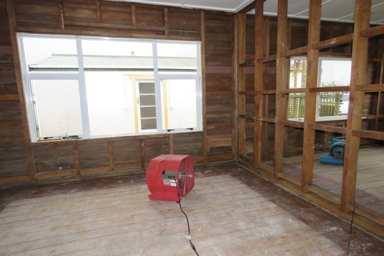 Photo of property in 2 Salisbury Street, Westport, 7825