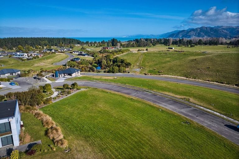 Photo of property in 36 Knowles Crescent, Kaikoura Flat, Kaikoura, 7371