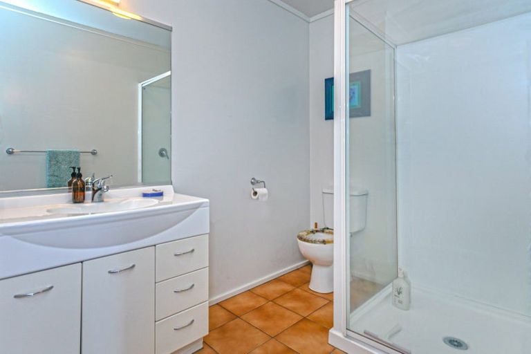 Photo of property in 112 Oratia Place, Onemana, Whangamata, 3691