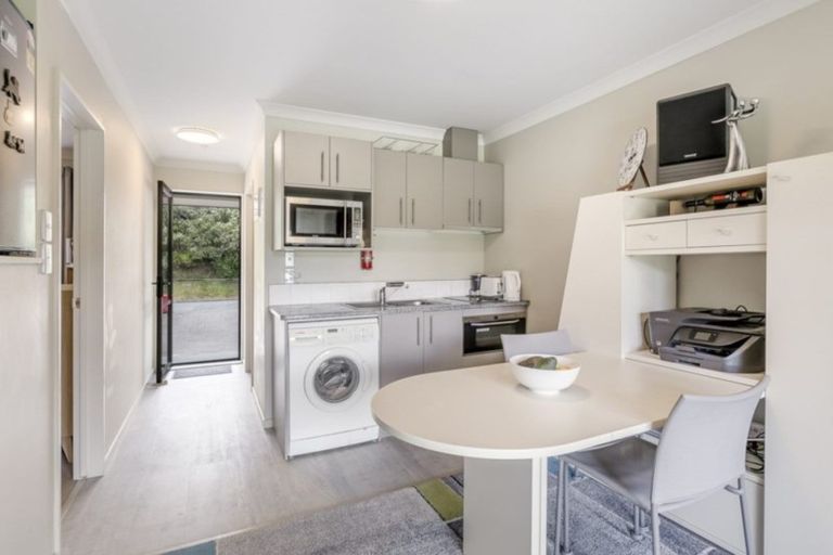 Photo of property in 2d/25 Weranui Road, Waiwera, Orewa, 0994