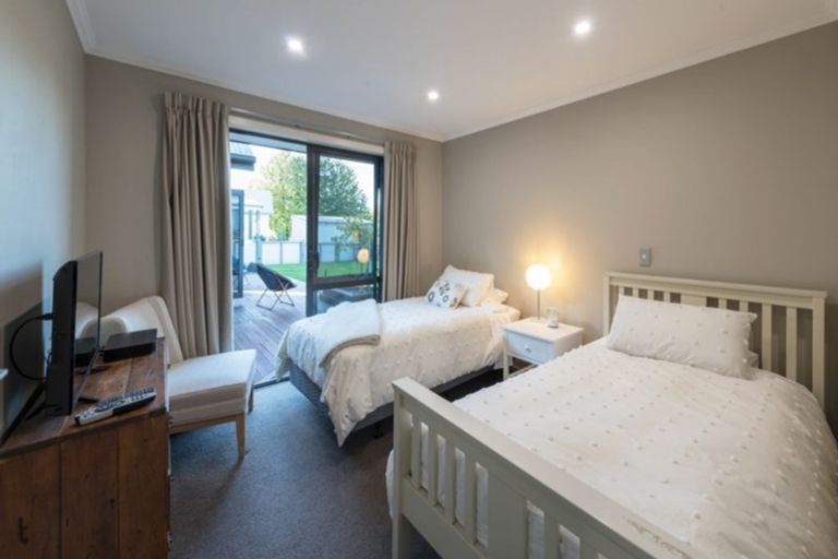 Photo of property in 11 Mcfarlane Terrace, Wanaka, 9305