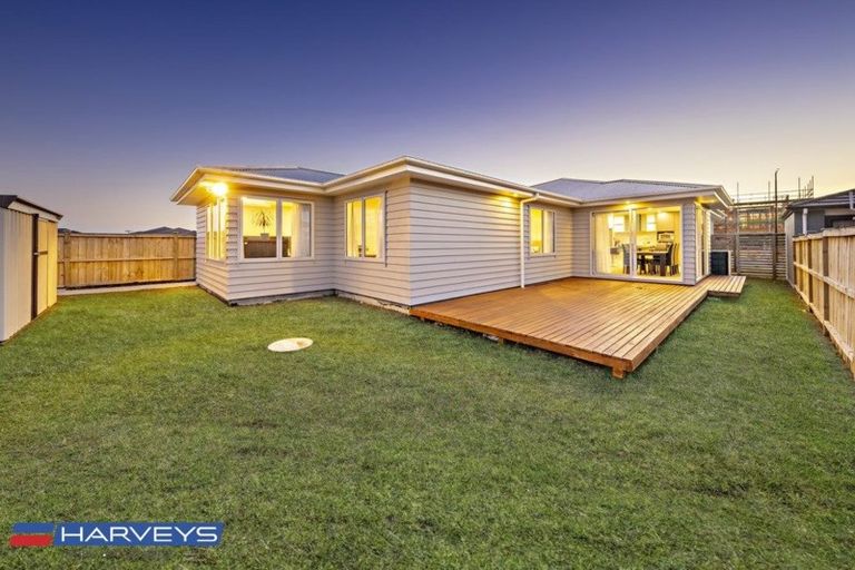 Photo of property in 19 Hollowout Street, Takanini, 2112