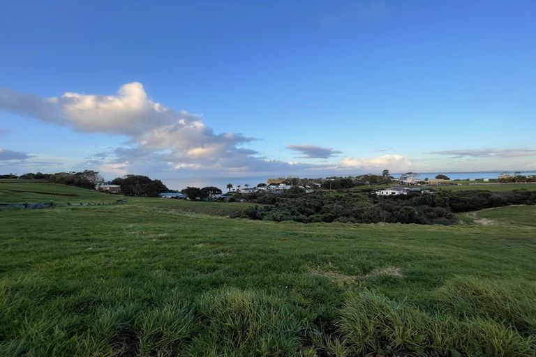 Photo of property in 40 Opoia Drive, Awhitu, 2684