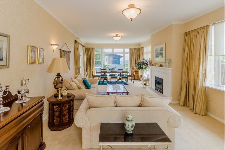 Photo of property in 30 Newry Road, Raumati Beach, Paraparaumu, 5032