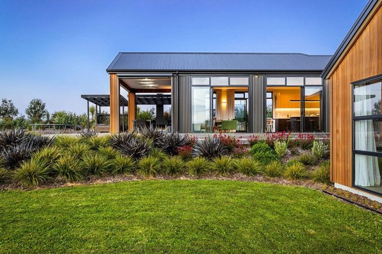 Photo of property in 56 Hull Road, Waitoki, Kaukapakapa, 0871