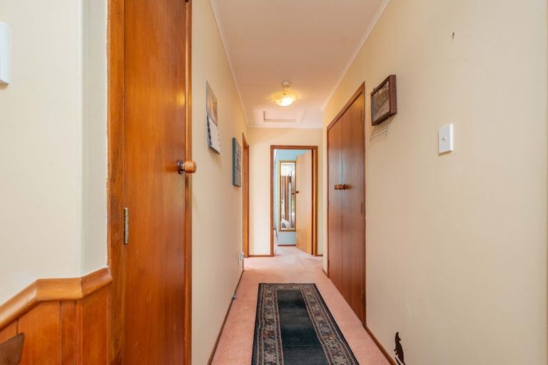 Photo of property in 54 Woodman Drive, Tawa, Wellington, 5028