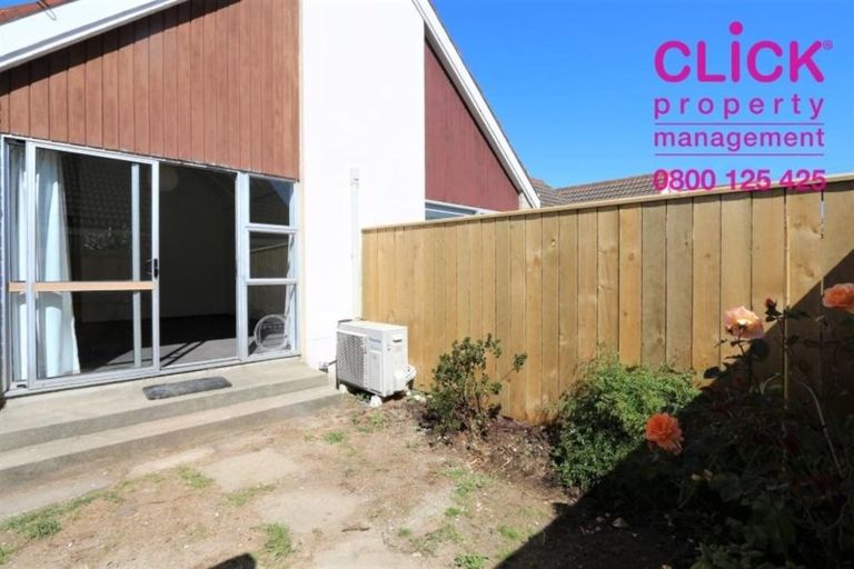 Photo of property in 56c Oxford Street, South Dunedin, Dunedin, 9012