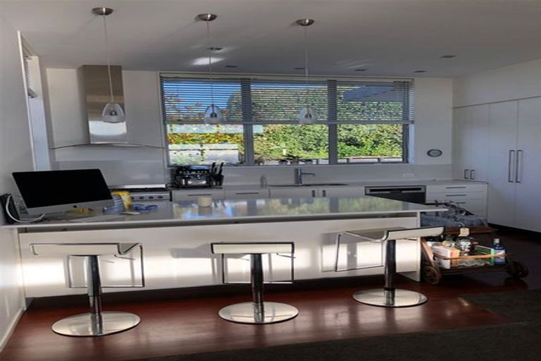 Photo of property in 156 Major Hornbrook Road, Mount Pleasant, Christchurch, 8081