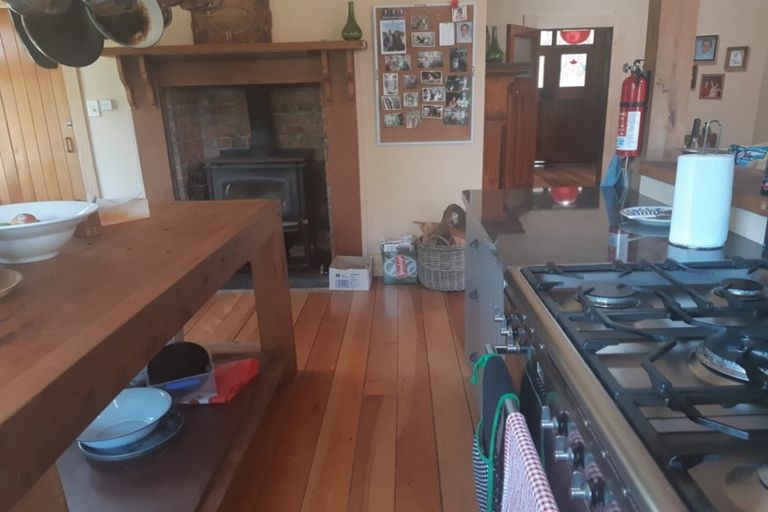 Photo of property in 12 Hayward Street, Featherston, 5710