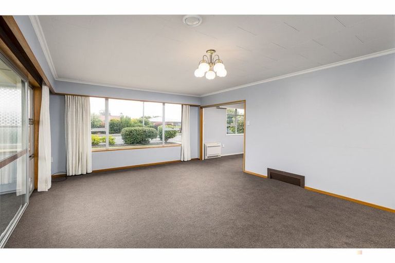 Photo of property in 11 Coronation Street, Waimate, 7924