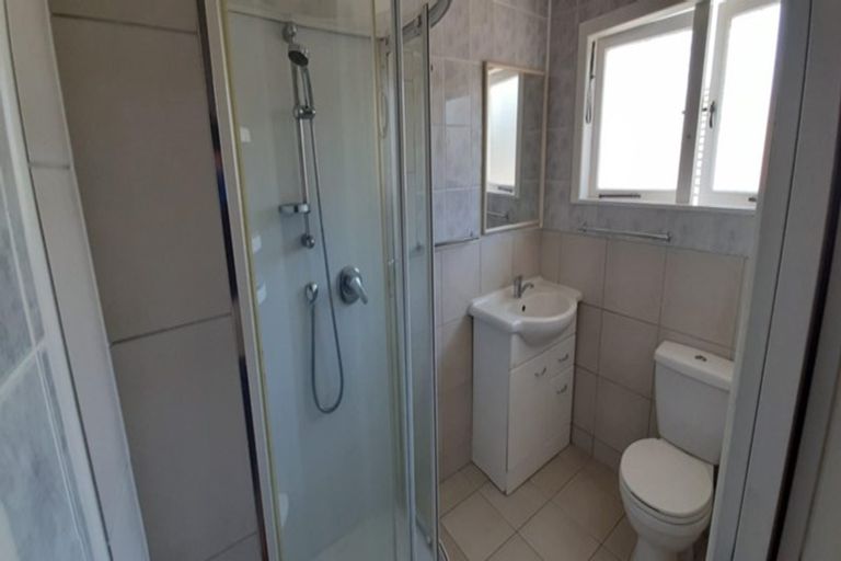 Photo of property in 377 East Coast Road, Mairangi Bay, Auckland, 0630