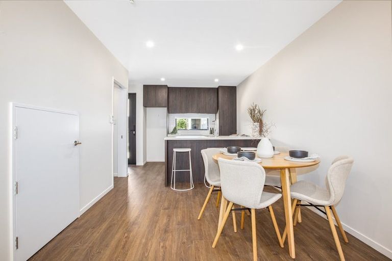 Photo of property in 22 Pearce Crescent, Taita, Lower Hutt, 5011