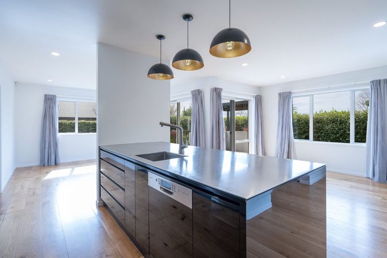 Photo of property in 16 Concordia Drive, Richmond, 7020