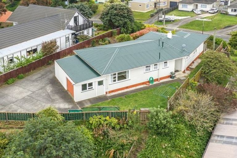 Photo of property in 11 Toi Street, Tawhero, Whanganui, 4501