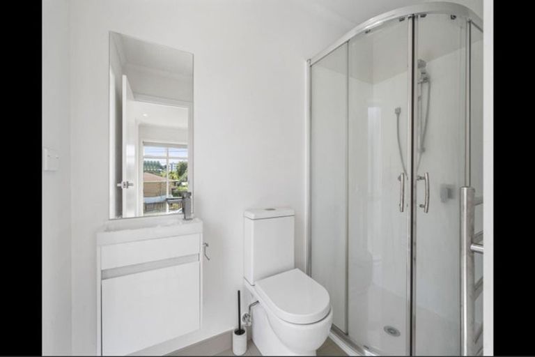 Photo of property in 1/72 Carrington Avenue, Silverdale, Hamilton, 3216