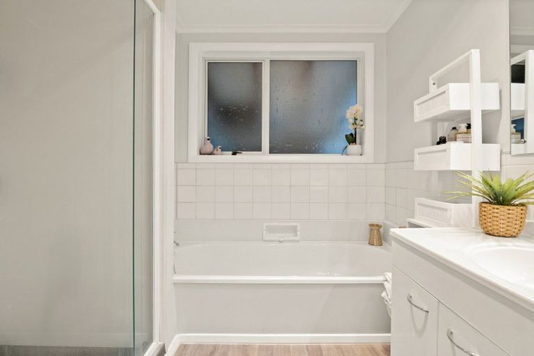 Photo of property in 57 Brighton Road, Green Island, Dunedin, 9018