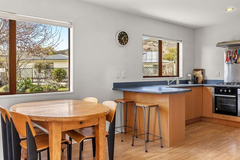 Photo of property in 14 Ragan Lane, Wanaka, 9305