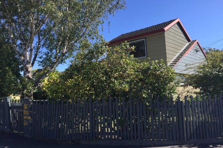 Photo of property in 2 Lovelock Street, Dallington, Christchurch, 8061