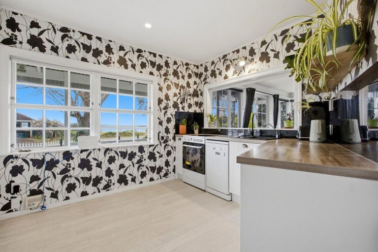 Photo of property in 33 Bramley Drive, Omokoroa, 3114