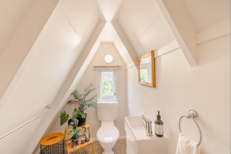 Photo of property in 82b Raumati Road, Raumati Beach, Paraparaumu, 5032