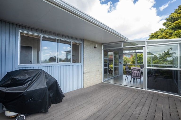 Photo of property in 13 Julian Place, Westown, New Plymouth, 4310