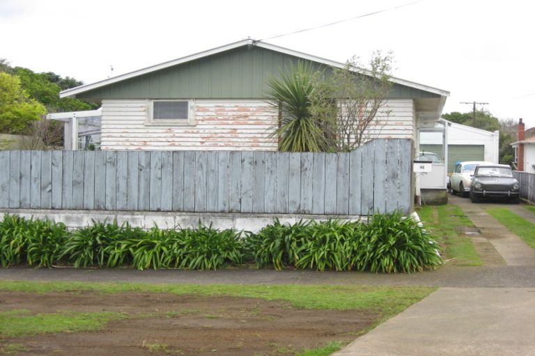 Photo of property in 46 Cowling Road, Hurdon, New Plymouth, 4310