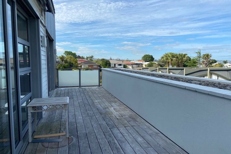 Photo of property in Maison Apartments, 112/16 Huron Street, Takapuna, Auckland, 0622