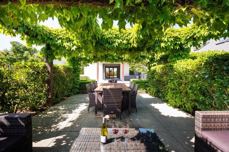 Photo of property in 443 Stoney Creek Road, Kelvin Grove, Palmerston North, 4470