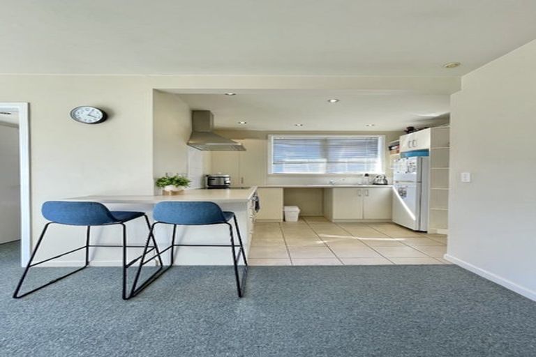 Photo of property in 6/110 Martin Street, Wallaceville, Upper Hutt, 5018