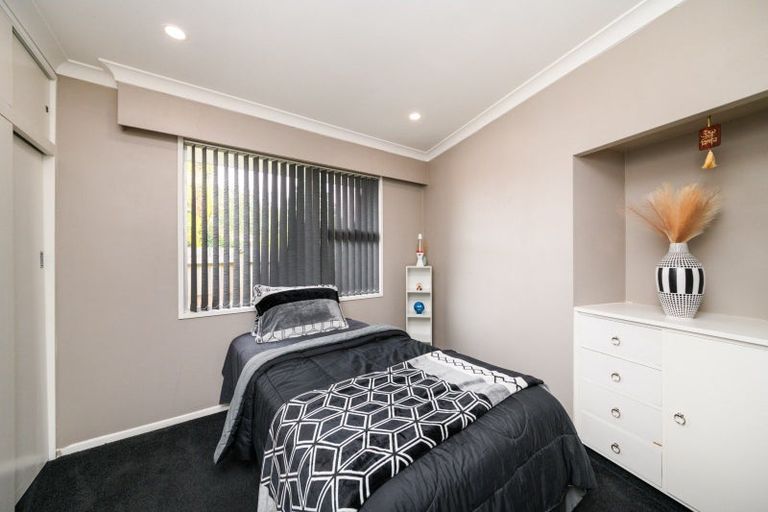 Photo of property in 128 Long Melford Road, Awapuni, Palmerston North, 4412