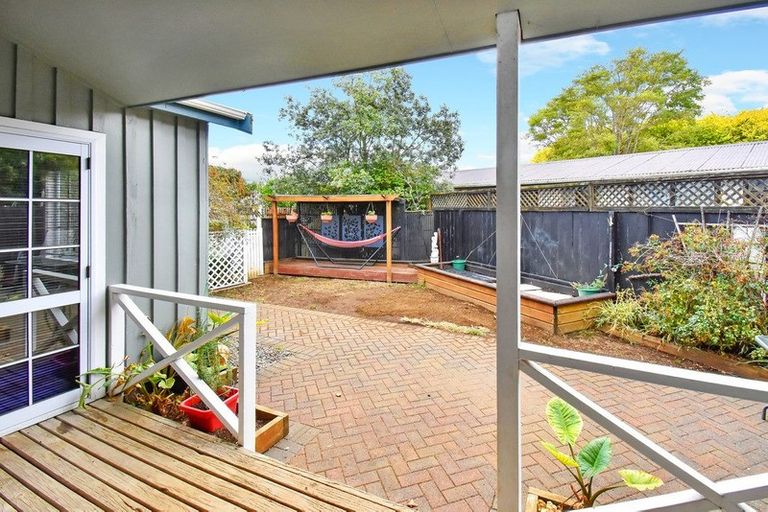 Photo of property in 1 Tington Avenue, Wattle Downs, Auckland, 2103