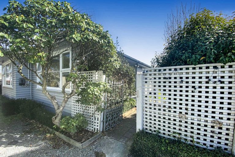 Photo of property in 162 Halswell Road, Hillmorton, Christchurch, 8025