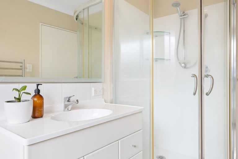 Photo of property in 100 Courtenay Drive, Kaiapoi, 7630