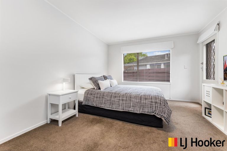Photo of property in 6 Muirfield Street, Wattle Downs, Auckland, 2103