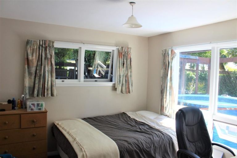 Photo of property in 28 Newbridge Place, Ilam, Christchurch, 8041