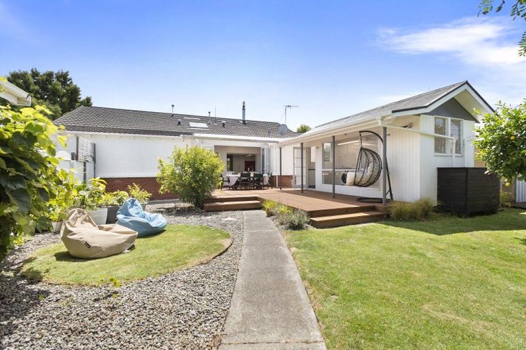 Photo of property in 24 Limbrick Street, Terrace End, Palmerston North, 4410