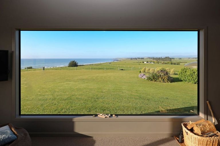 Photo of property in 55 Gardiners Road, Awamoa, Oamaru, 9495