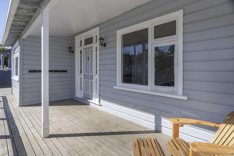 Photo of property in 35 Mersey Street, South Hill, Oamaru, 9400