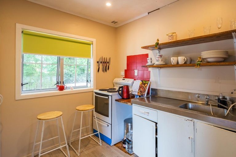 Photo of property in 19 Aorangi Road, Paraparaumu, 5032