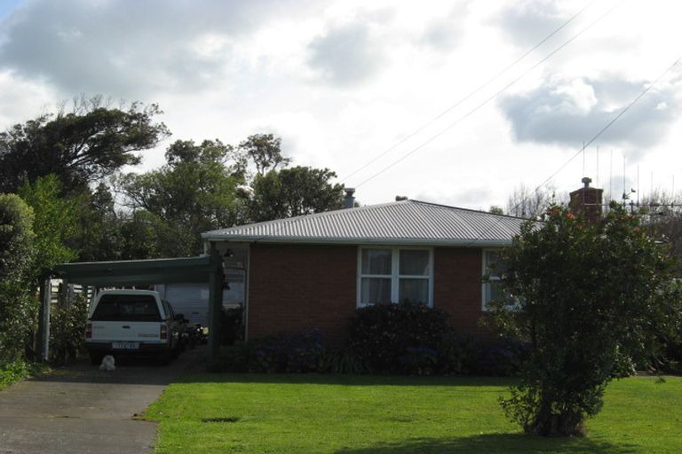 Photo of property in 14 Nikau Street, Tawhero, Whanganui, 4501