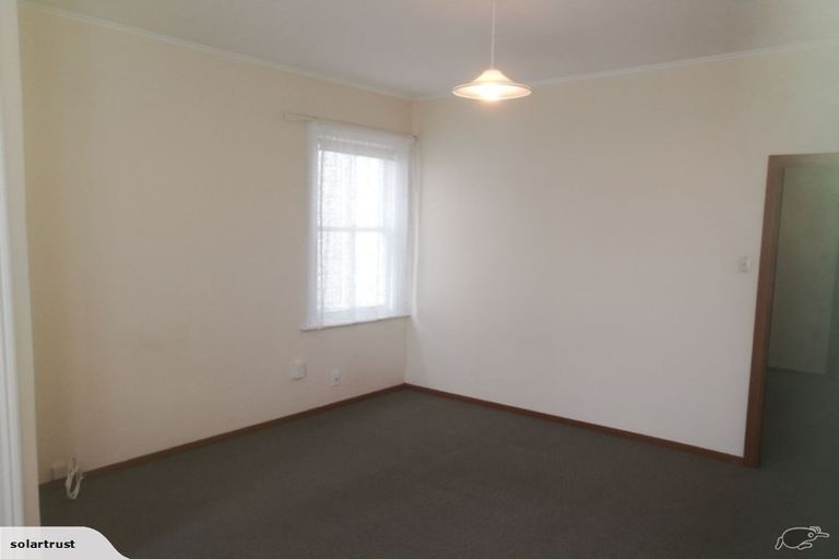 Photo of property in 1/27 Brougham Street, Mount Victoria, Wellington, 6011