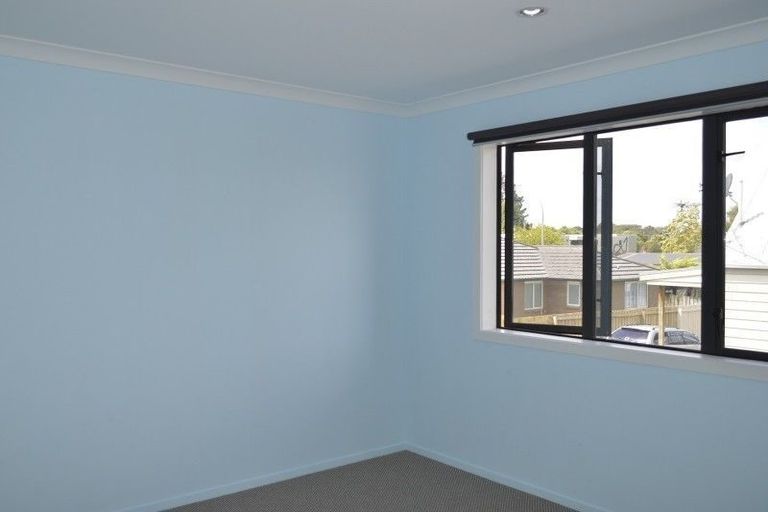 Photo of property in 2/22 Lorne Street, Melville, Hamilton, 3206