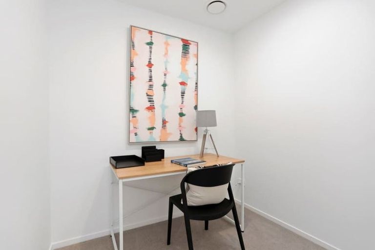 Photo of property in 152b Mcleod Road, Te Atatu South, Auckland, 0610